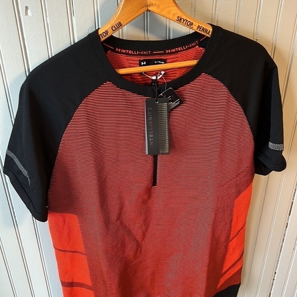 Under Amour IntelliKnit ¼ Zip Short Sleeve Top 1366503-002 Size XL NWT - Picture 6 of 9